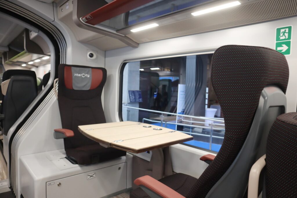 foto treno ibrido reggio calabria