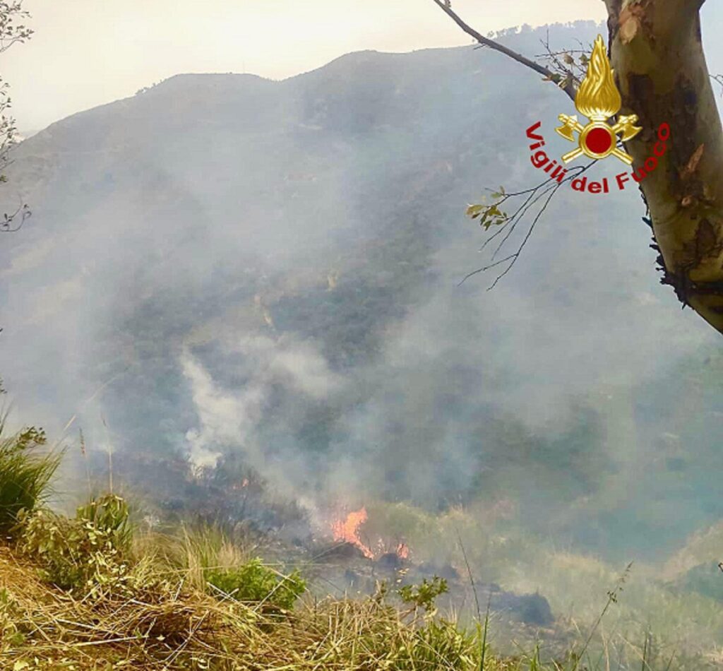 incendio messina