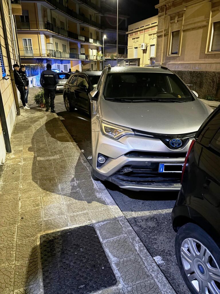 incidente via reggio campi