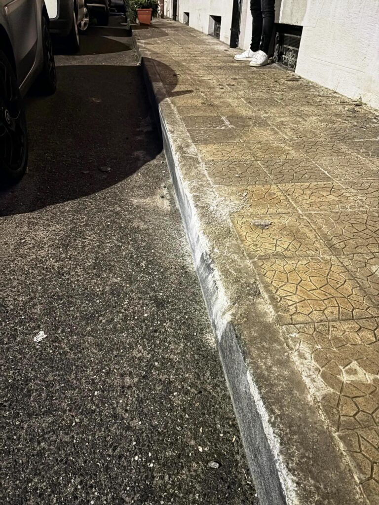 incidente via reggio campi