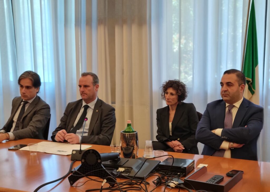 incontro prefettura periferie