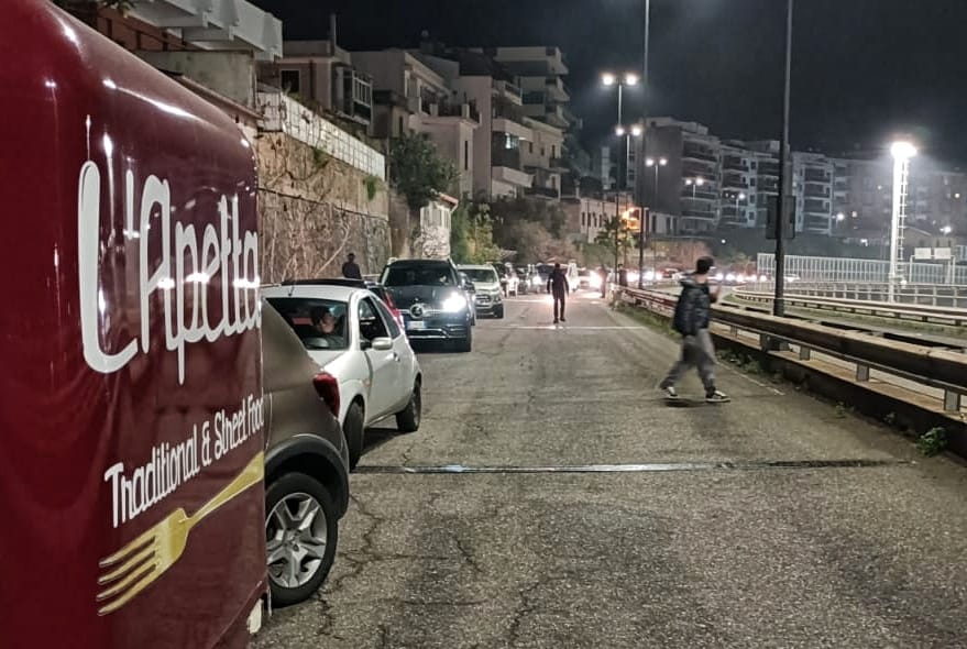 lunga coda tangenziale porto reggio calabria