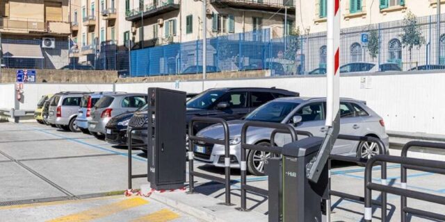 parcheggio messina “La Farina”