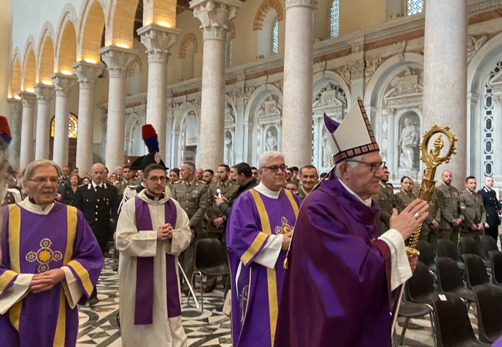 Pasquetta E Festa Di Precetto Precetto Pasquale Interforze celebrato a Messina | FOTO