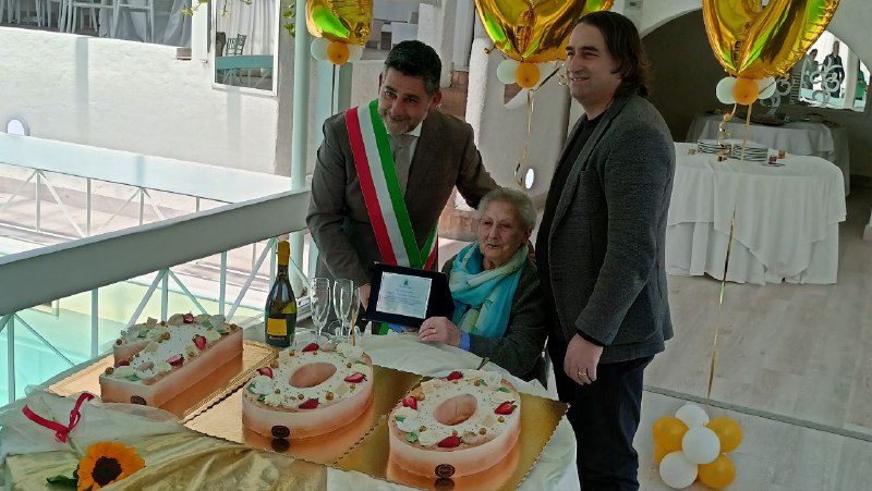 Festa 100 anni Nonna Caterina Viglianisi