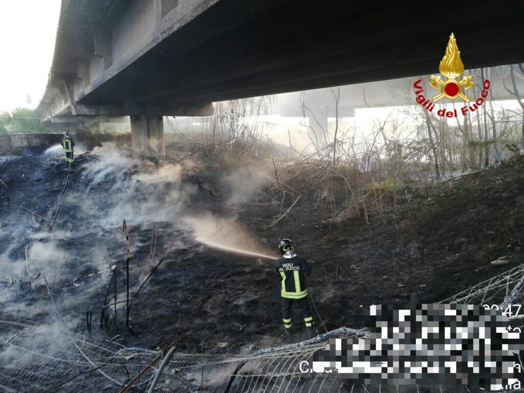 Incendio Messina
