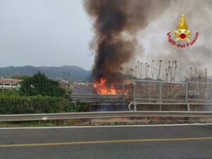 Incendio Messina