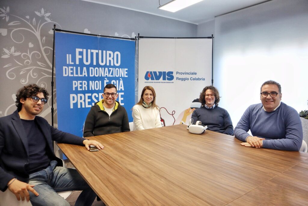 Presentazione progetto Avis Reggio Calabria con visori virtuali