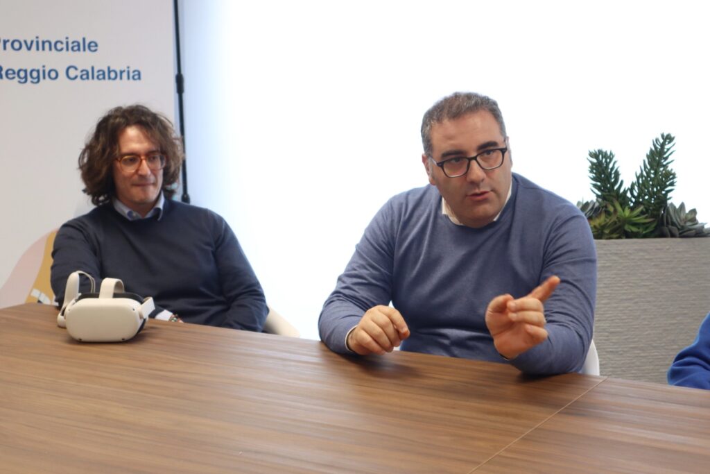 Presentazione progetto Avis Reggio Calabria con visori virtuali