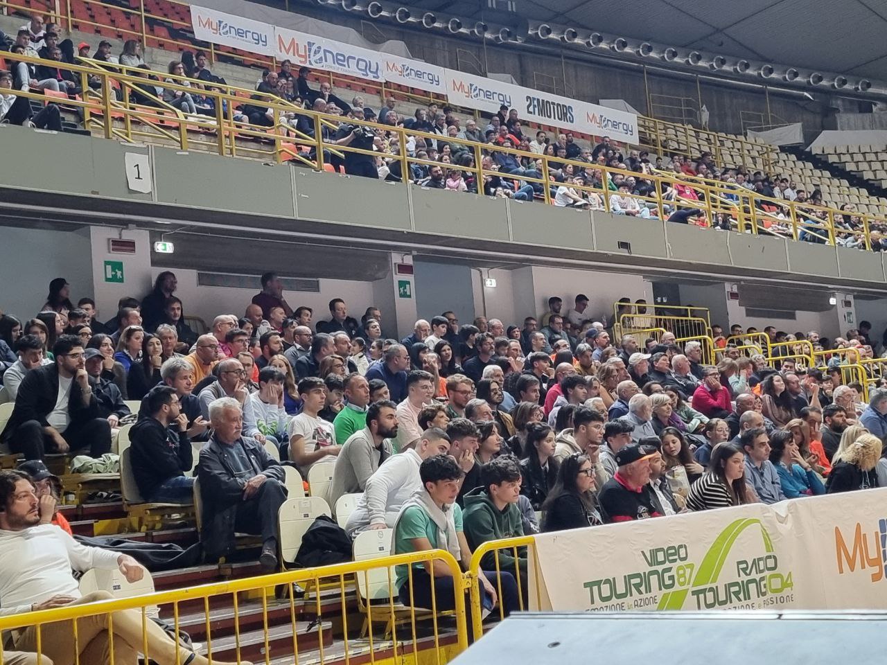 Tifosi Viola-Salerno