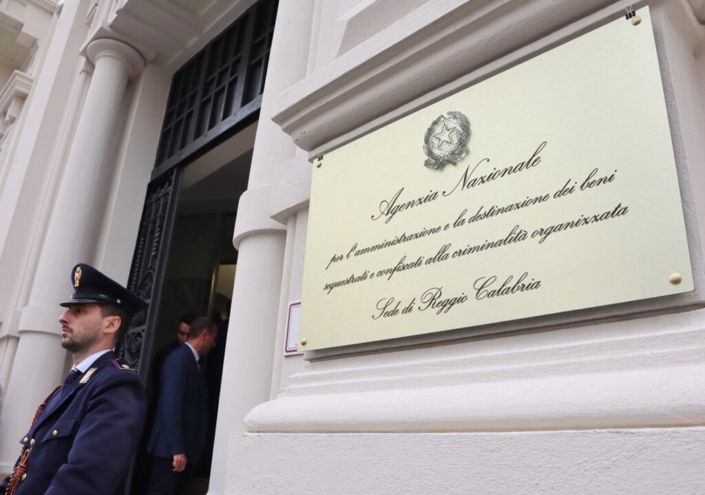 agenzia beni confiscati (3)