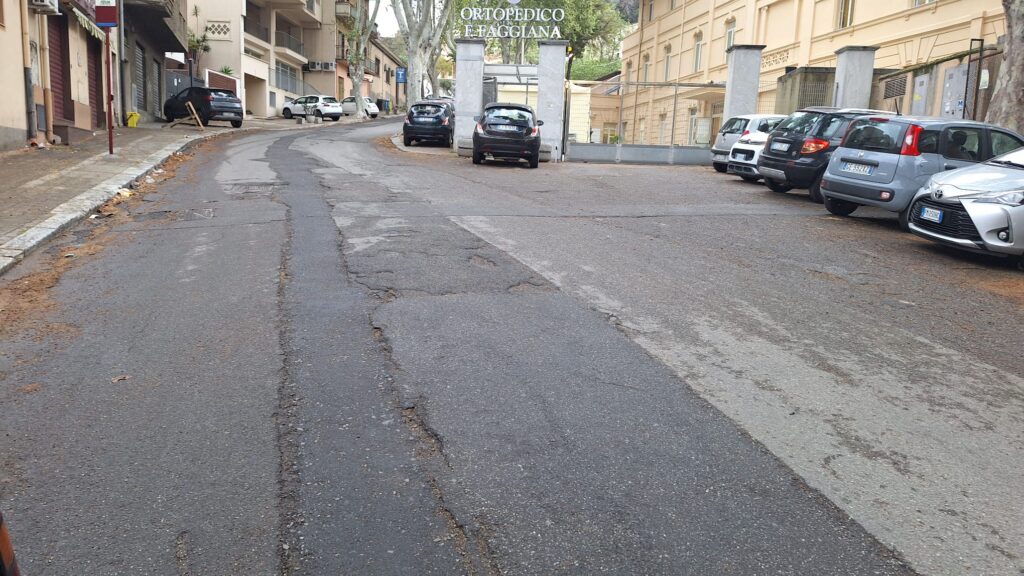 dissesto strade eremo