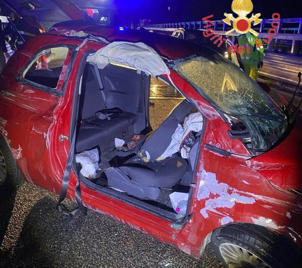 incidente stradale a2 salerno reggio calabria