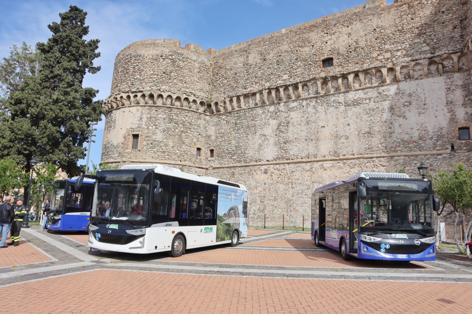 presentazione bus elettrici (1)