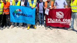 sciopero lavoratori fillea cgil feneal uil