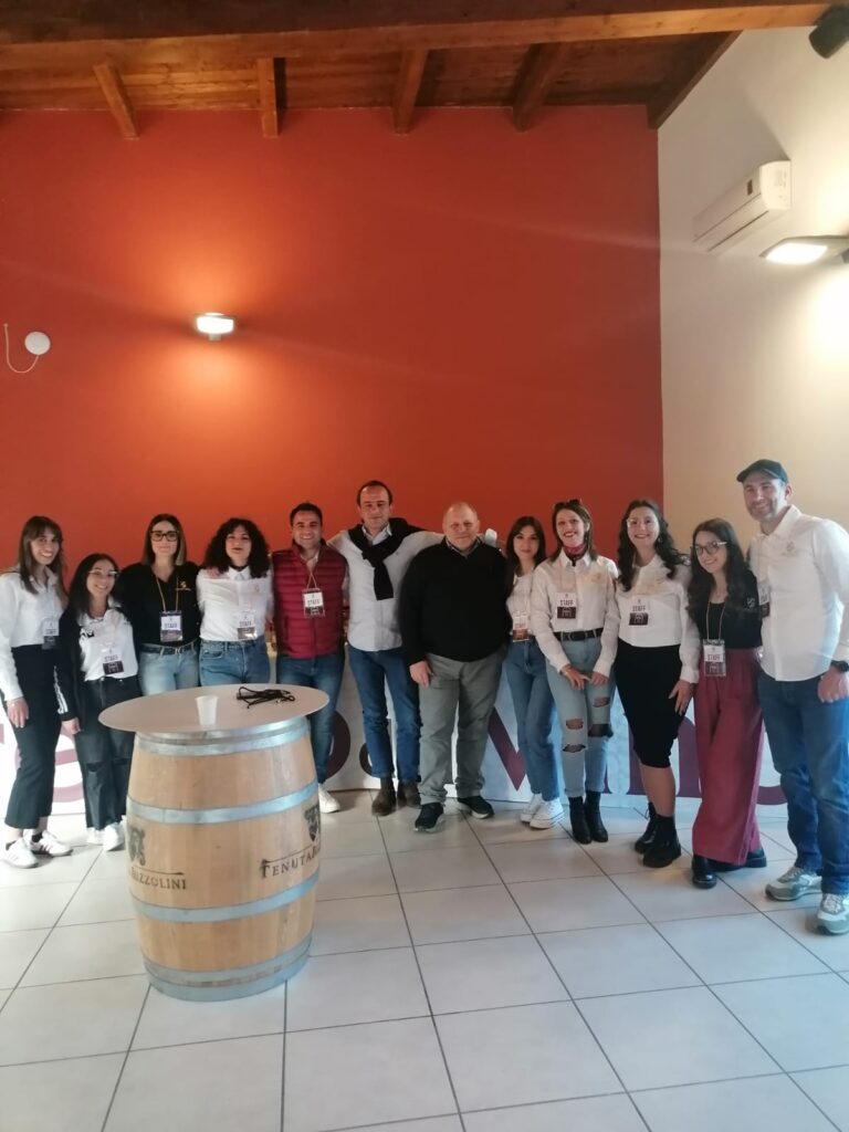 sersale in cantina