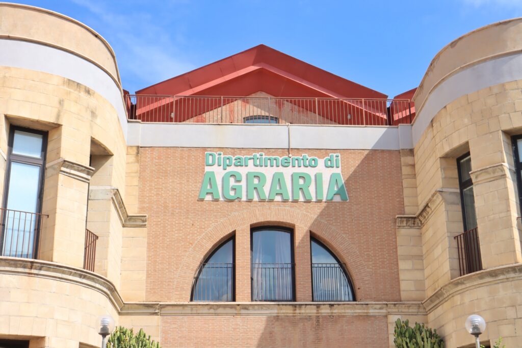 Agraria