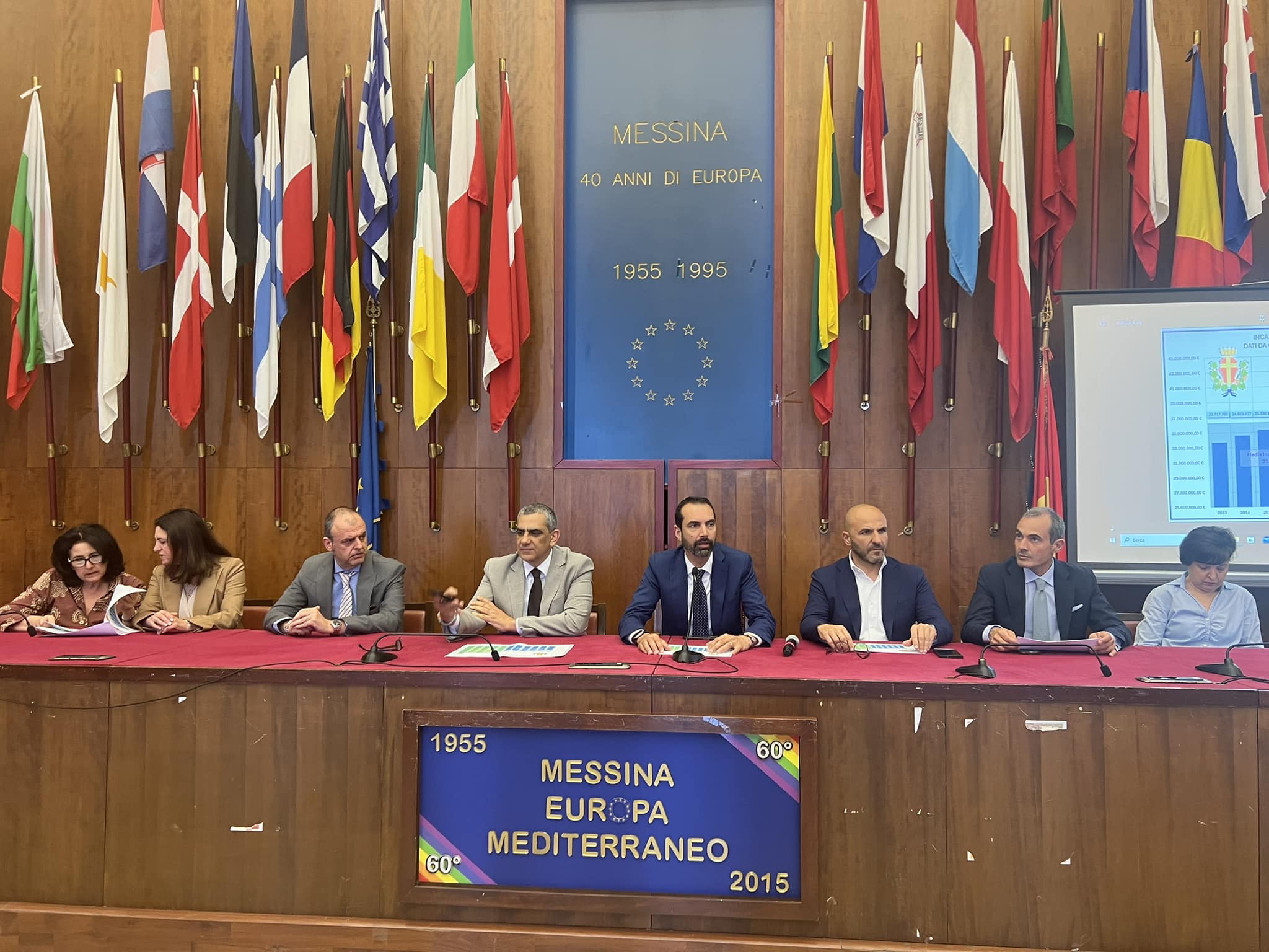 Conferenza stampa tari messina