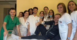 DE LUCA CON TIROCINANTI E INFERMIERI