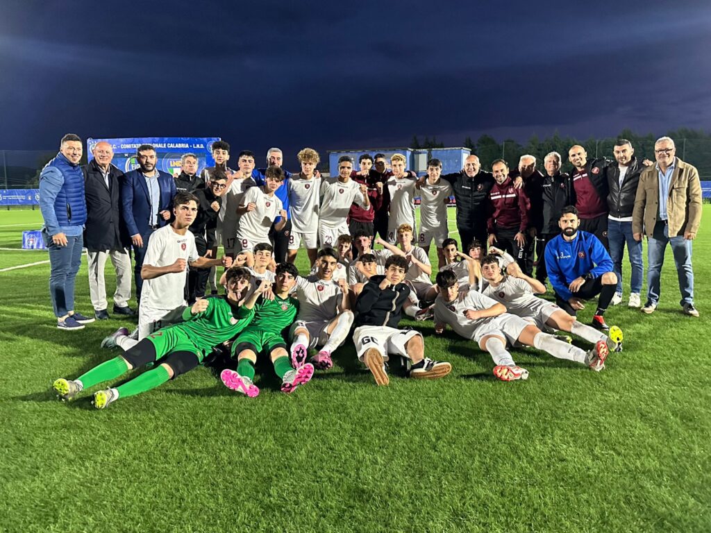 Fenice Under 17 vince la Coppa Calabria