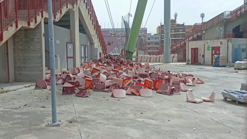 Lavori stadio Granillo