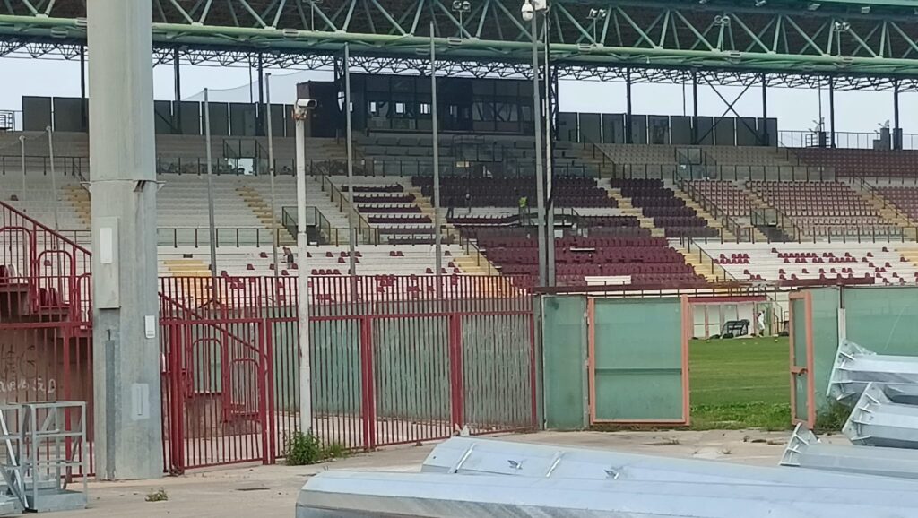 Lavori stadio Granillo