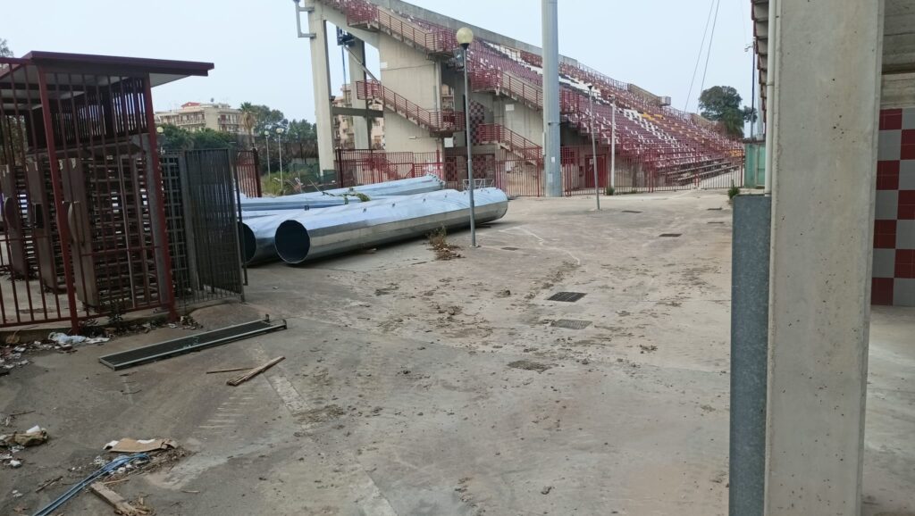 Lavori stadio Granillo