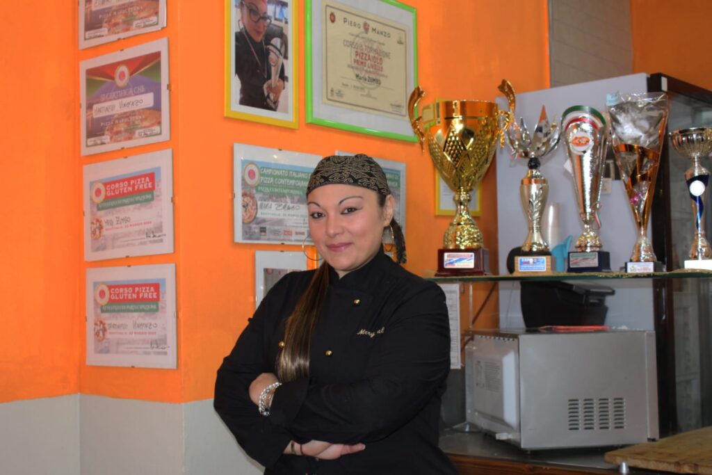 Pizzaiola reggina a Taranto Mary Zumbo vince Premio Arcimboldo 2024