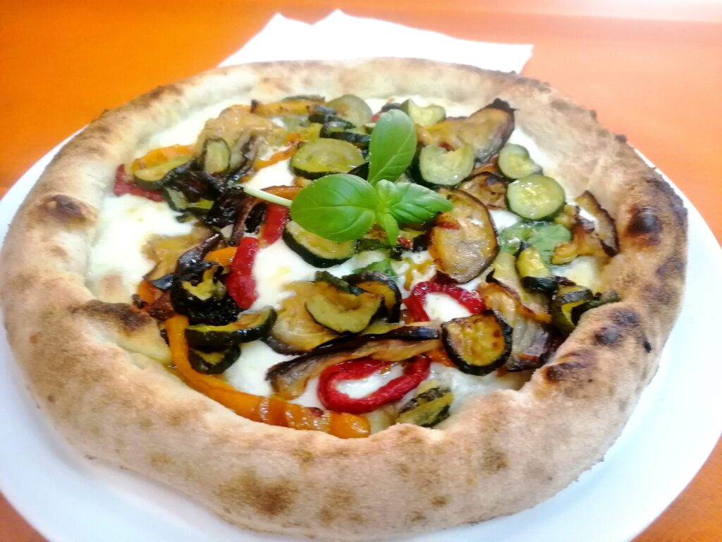 Pizzaiola reggina a Taranto Mary Zumbo vince Premio Arcimboldo 2024
