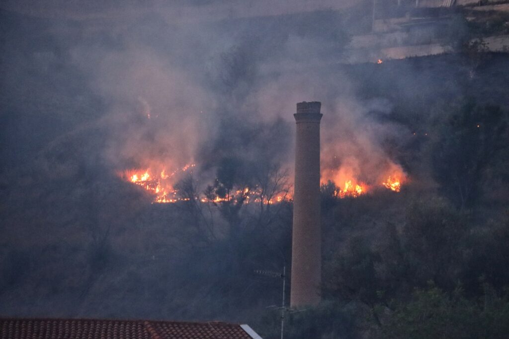 incendio collina di pentimele