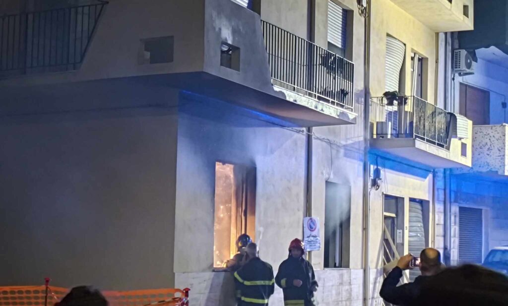 palazzina reggio calabria esplosione