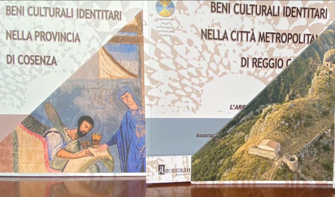 tomi biblioteca cosenza
