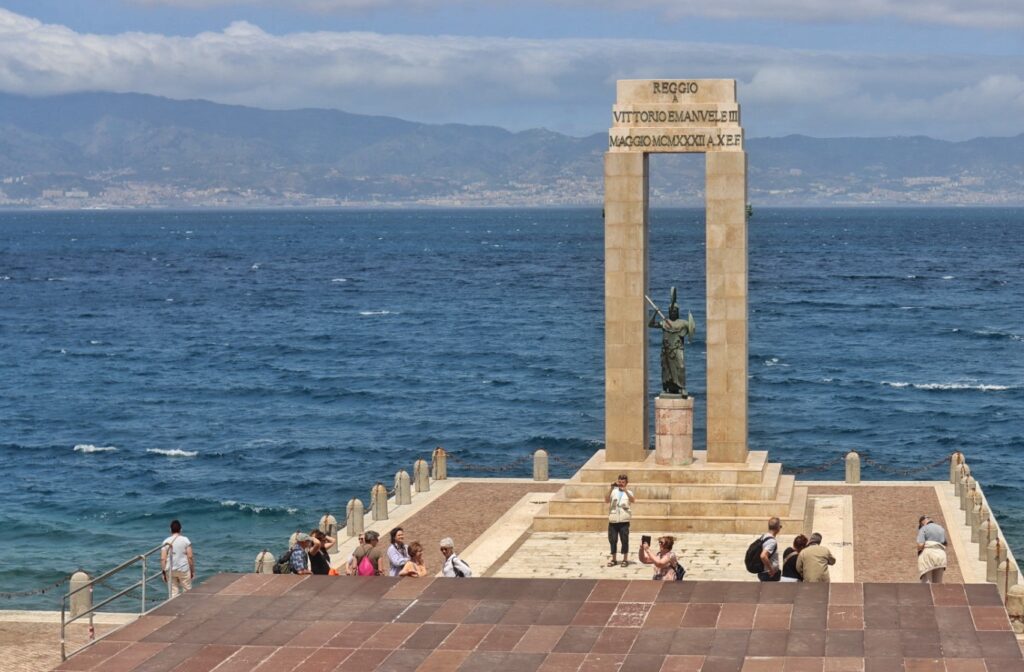 turisti reggio calabria