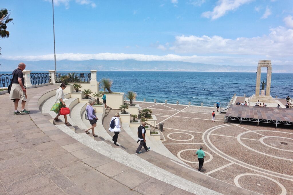 turisti reggio calabria