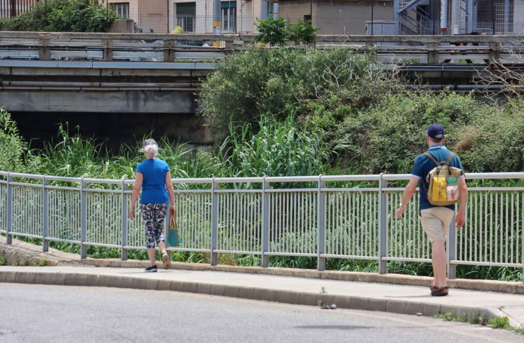 turisti tempietto parco lineare sud reggio calabria