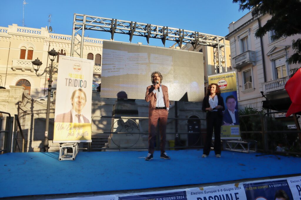 5 stelle reggio Calabria