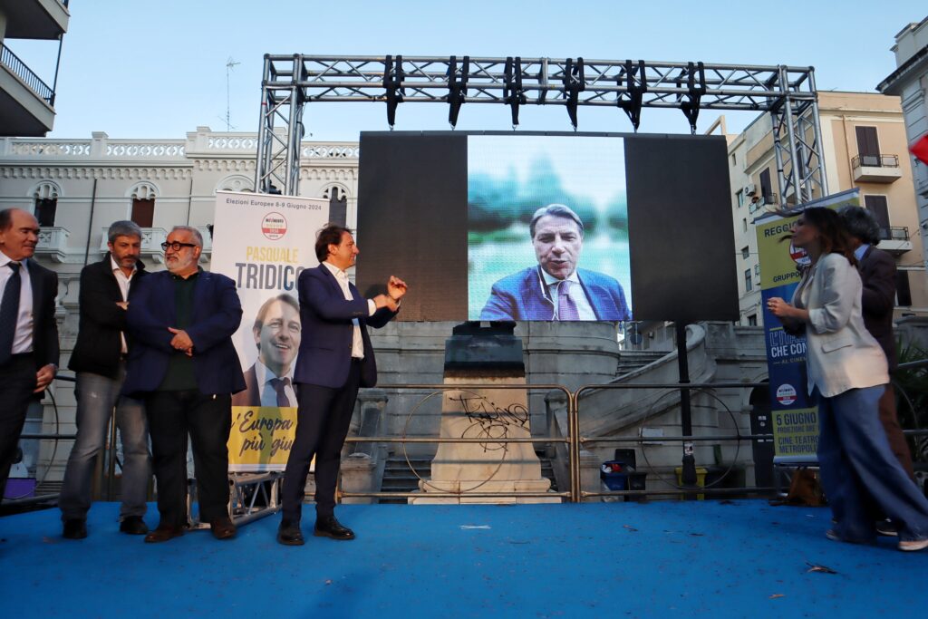 5 stelle reggio Calabria