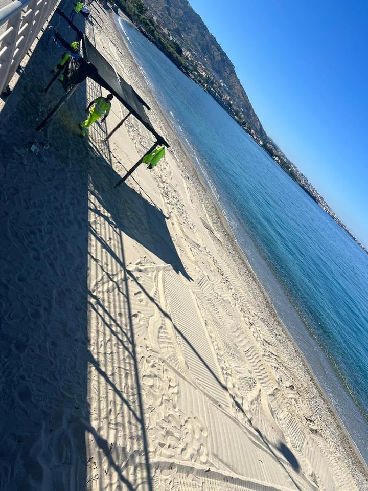 BeBot Castore per pulizia spiagge Reggio Calabria