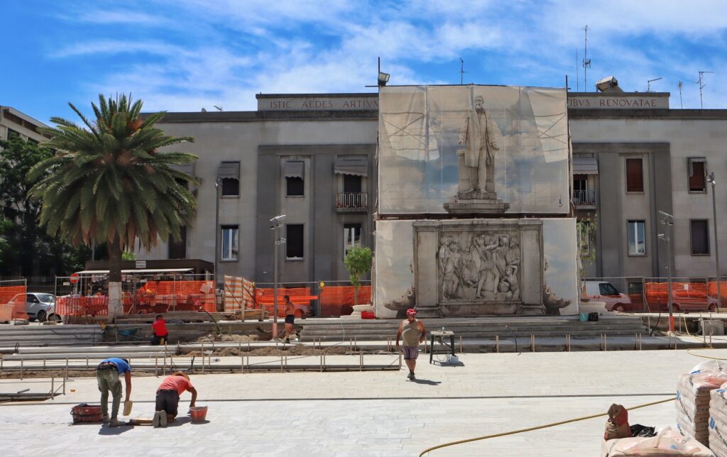 cantiere piazza de nava