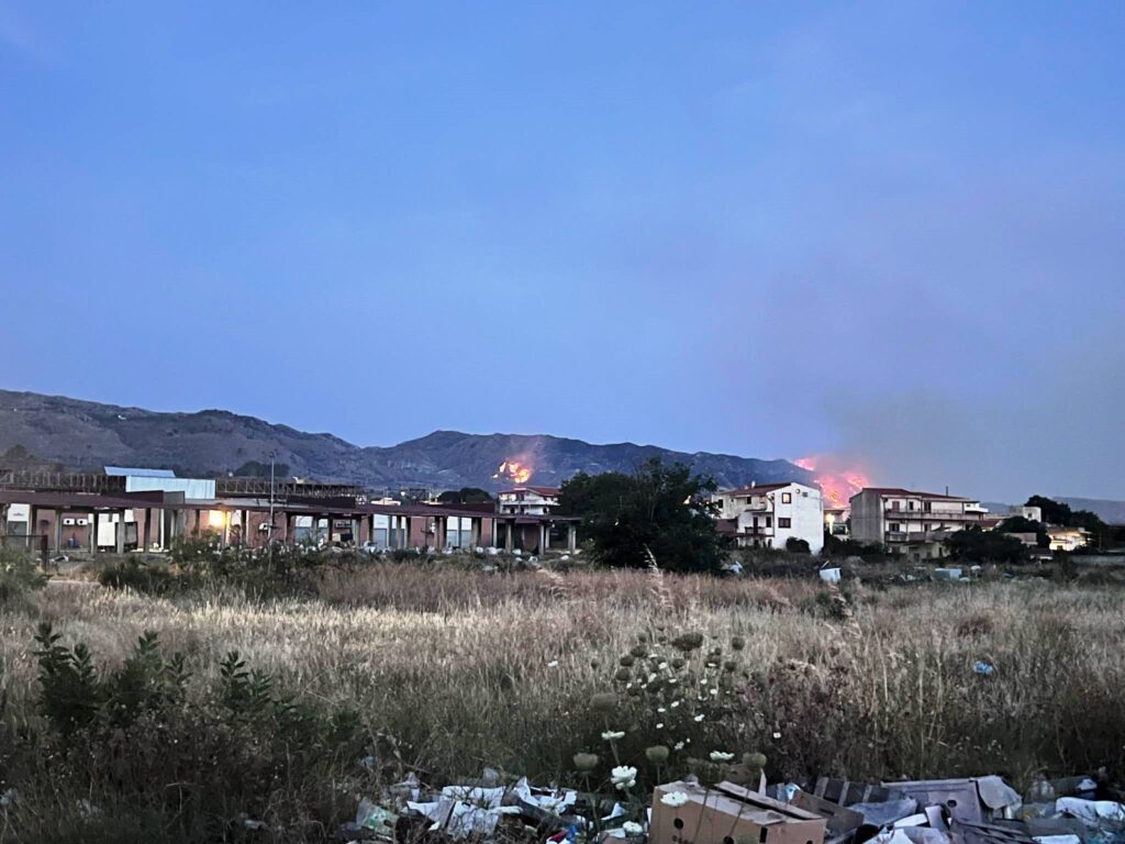 incendio colline pellaro