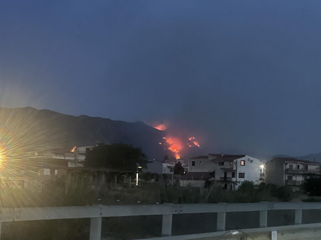 incendio colline pellaro