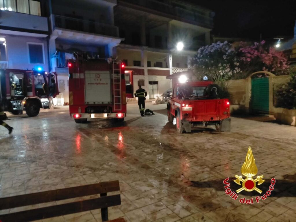 incendio lido balneare