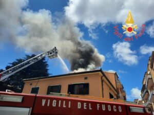 incendio pannelli fotovoltaici