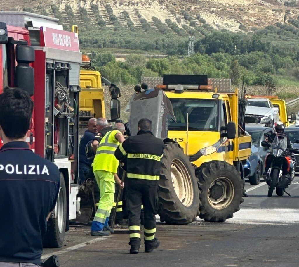incidente e90 crotone