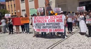 protesta crotone