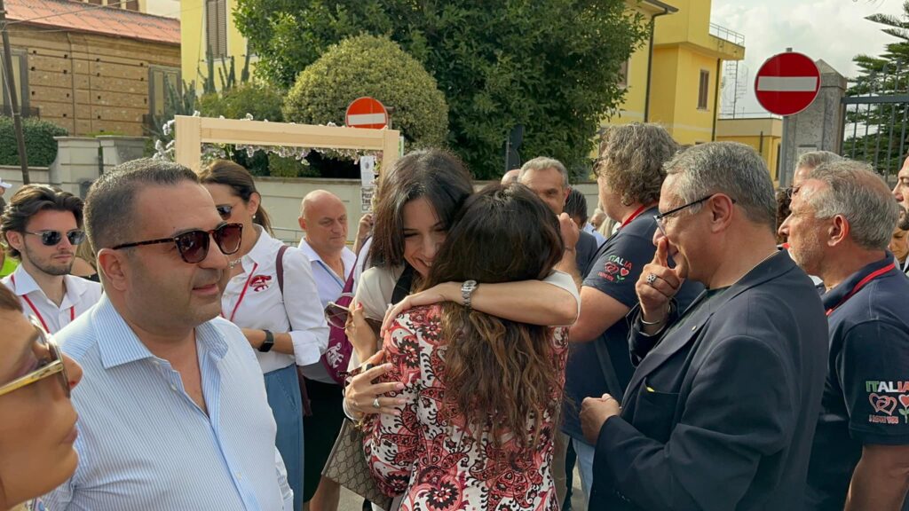 rosaria succurro infiorata taurianova