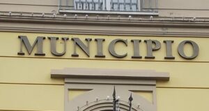 scritta municipio