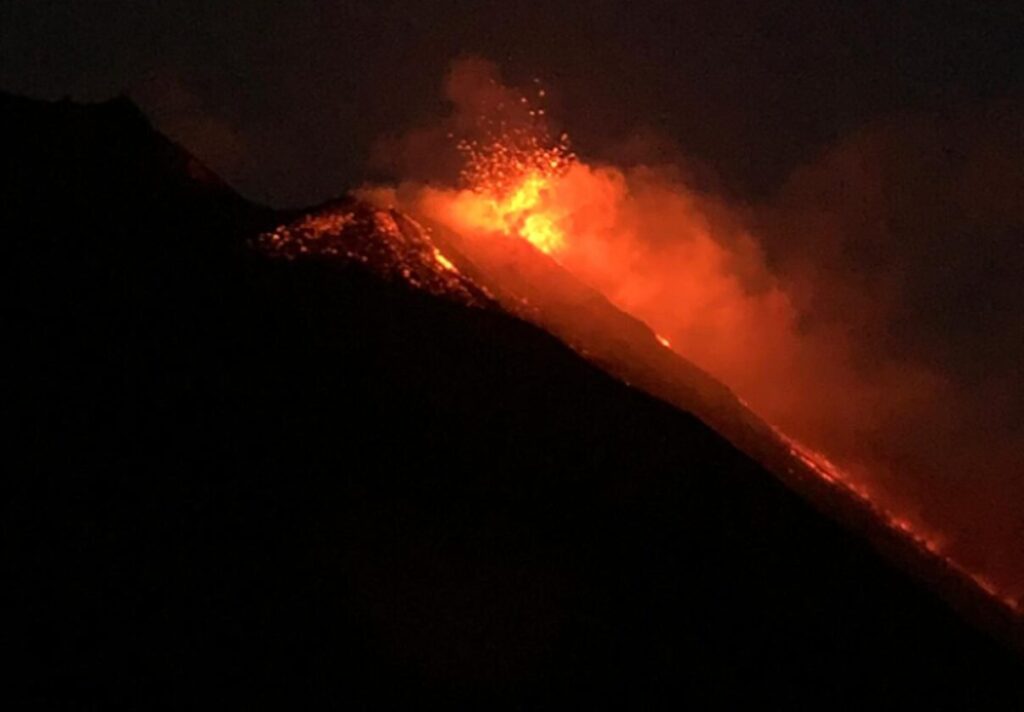 Attività eruttiva dello Stromboli1