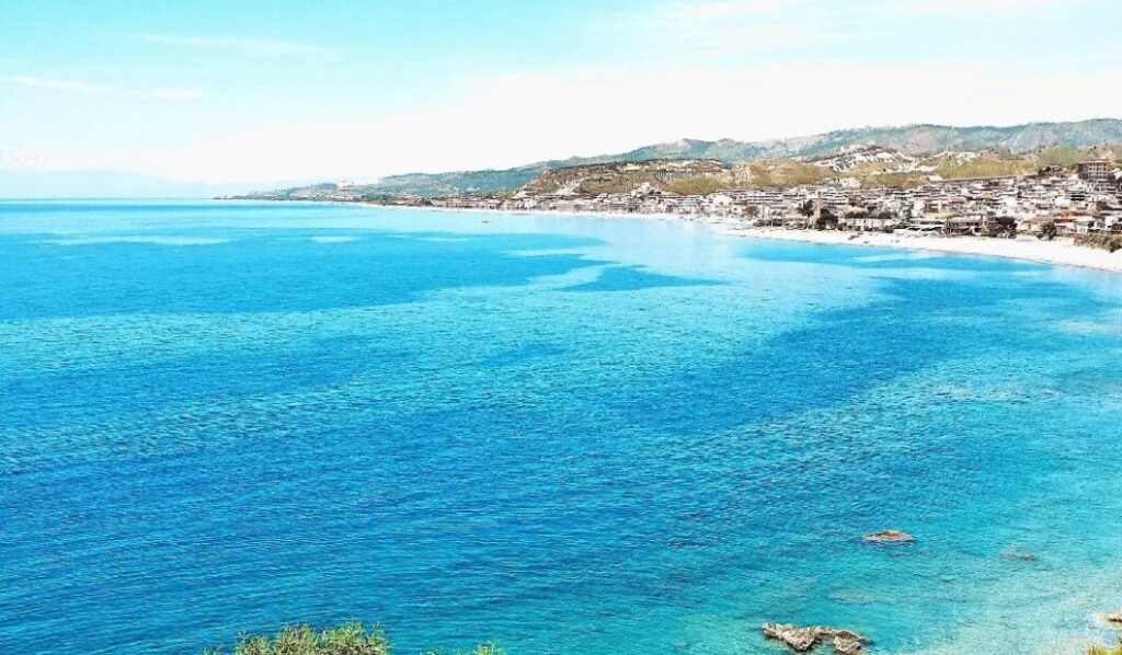 Bova Marina dall'alto