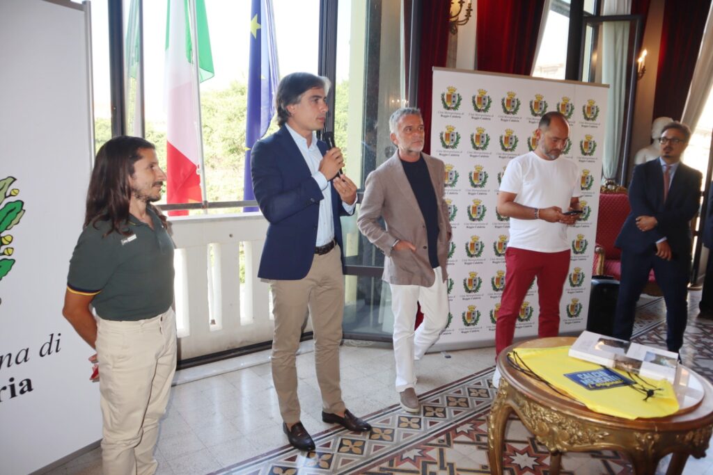 Calciomercato - l'Originale a Reggio Calabria